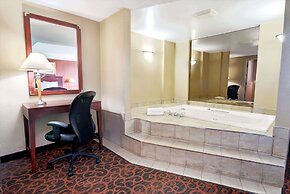 Ramada by Wyndham Niagara Falls/Fallsview