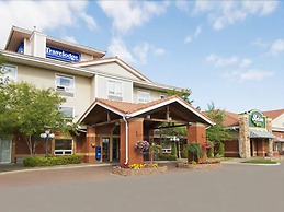 Travelodge by Wyndham Sudbury