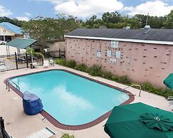 Studio 6 Luling, LA