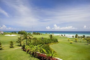 Dreams Rose Hall Resort & Spa - All Inclusive