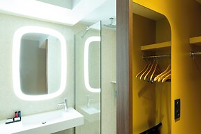 Hotel Oceania Paris Porte de Versailles