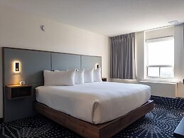 Carriage House Hotel & Conference Centre