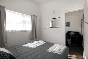 Spanish Lady Motel