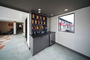 Ramada by Wyndham Kingston