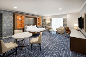 Hilton New Orleans Riverside