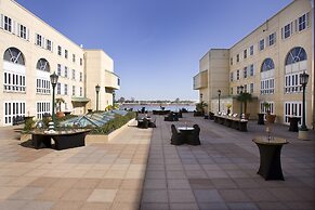 Hilton New Orleans Riverside