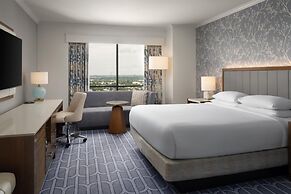 Hilton New Orleans Riverside