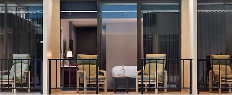 Hotel Champlain Burlington, Curio Collection by Hilton