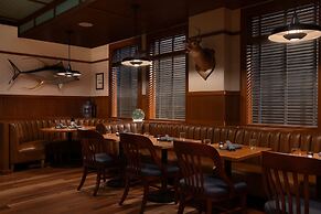 Hotel Champlain Burlington, Curio Collection by Hilton
