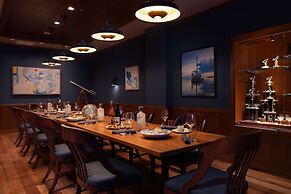 Hotel Champlain Burlington, Curio Collection by Hilton