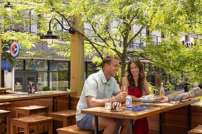 Hotel Champlain Burlington, Curio Collection by Hilton