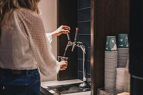 Hotel Champlain Burlington, Curio Collection by Hilton