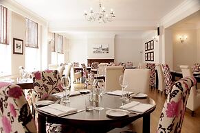 The Chequers Hotel