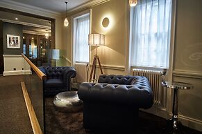 The Chequers Hotel