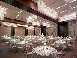 New World Makati Hotel