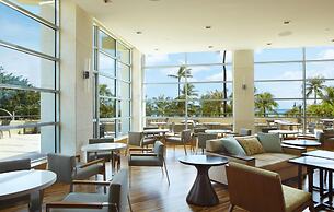 Hyatt Regency Waikiki Beach Resort & Spa
