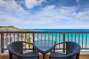 Hyatt Regency Waikiki Beach Resort & Spa