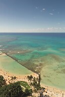 Hyatt Regency Waikiki Beach Resort & Spa