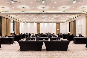 Le Royal Meridien Beach Resort And Spa