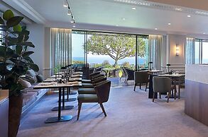 The Cliff Bay, by PortoBay