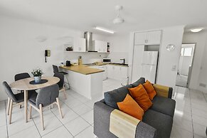 Agincourt Beachfront Apartments