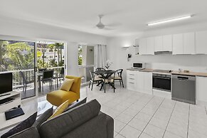 Agincourt Beachfront Apartments