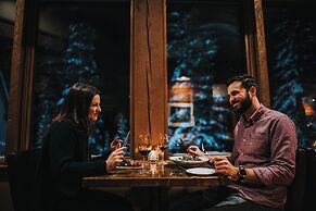 Emerald Lake Lodge
