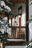 Emerald Lake Lodge