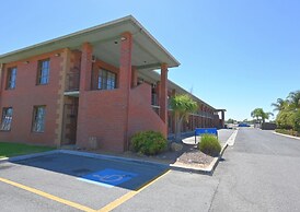 Peppermill Inn