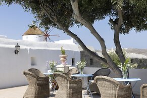 Despotiko Hotel