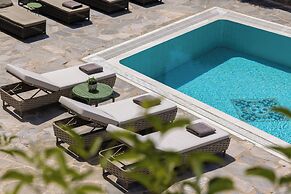 Despotiko Hotel