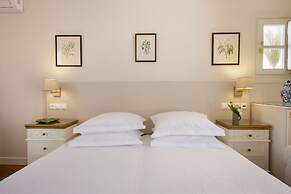Despotiko Hotel