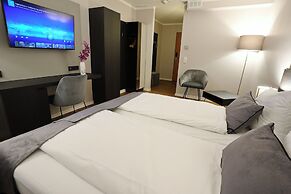 B99 Hotel