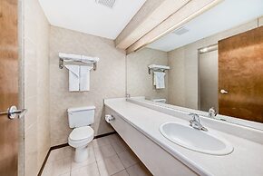 Stony Plain Inn and Suites