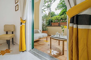 Palazzo Murat Hotel
