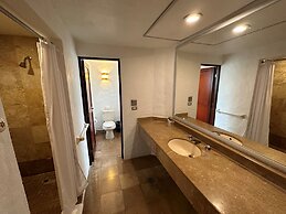 Hotel Quijote Inn