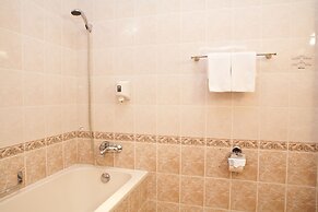 Kolonna Hotel Brigita