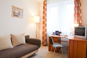 Kolonna Hotel Brigita