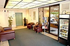 Chasely Apartment Hotel