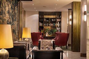 Best Western Premier Grand Hotel Russischer Hof