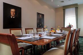 Best Western Premier Grand Hotel Russischer Hof