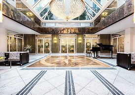 Best Western Premier Grand Hotel Russischer Hof