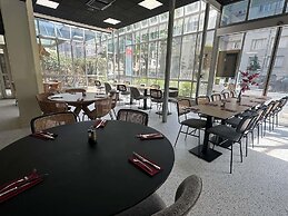 Ibis Styles Lyon Gorge de Loup Saphir