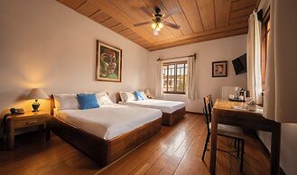 Hotel Fleur De Lys