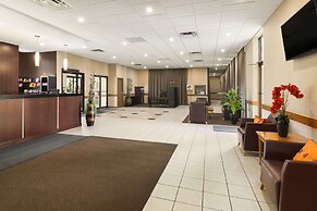 Travelodge by Wyndham Edmonton West