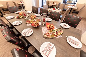 Hotel Sauerlacher Post