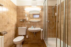 Hotel Sauerlacher Post