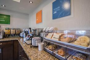 Comfort Inn & Suites Airport South