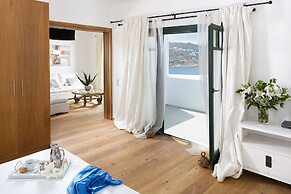Tharroe of Mykonos