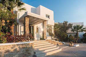 Tharroe of Mykonos